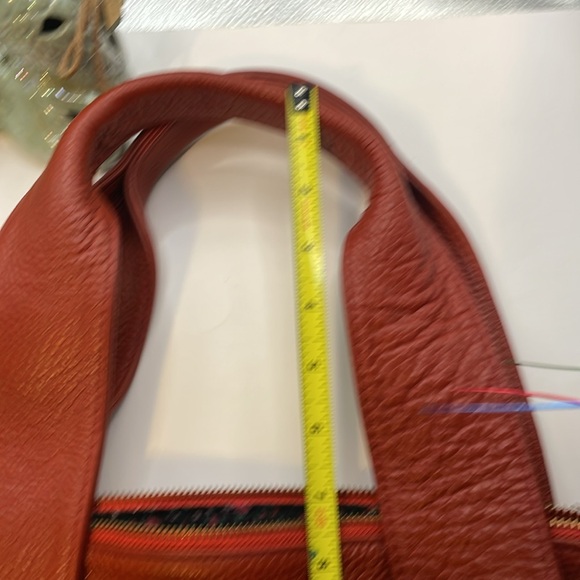 Vintage Genuine leather shoulder bag (000231) - Picture 9 of 15